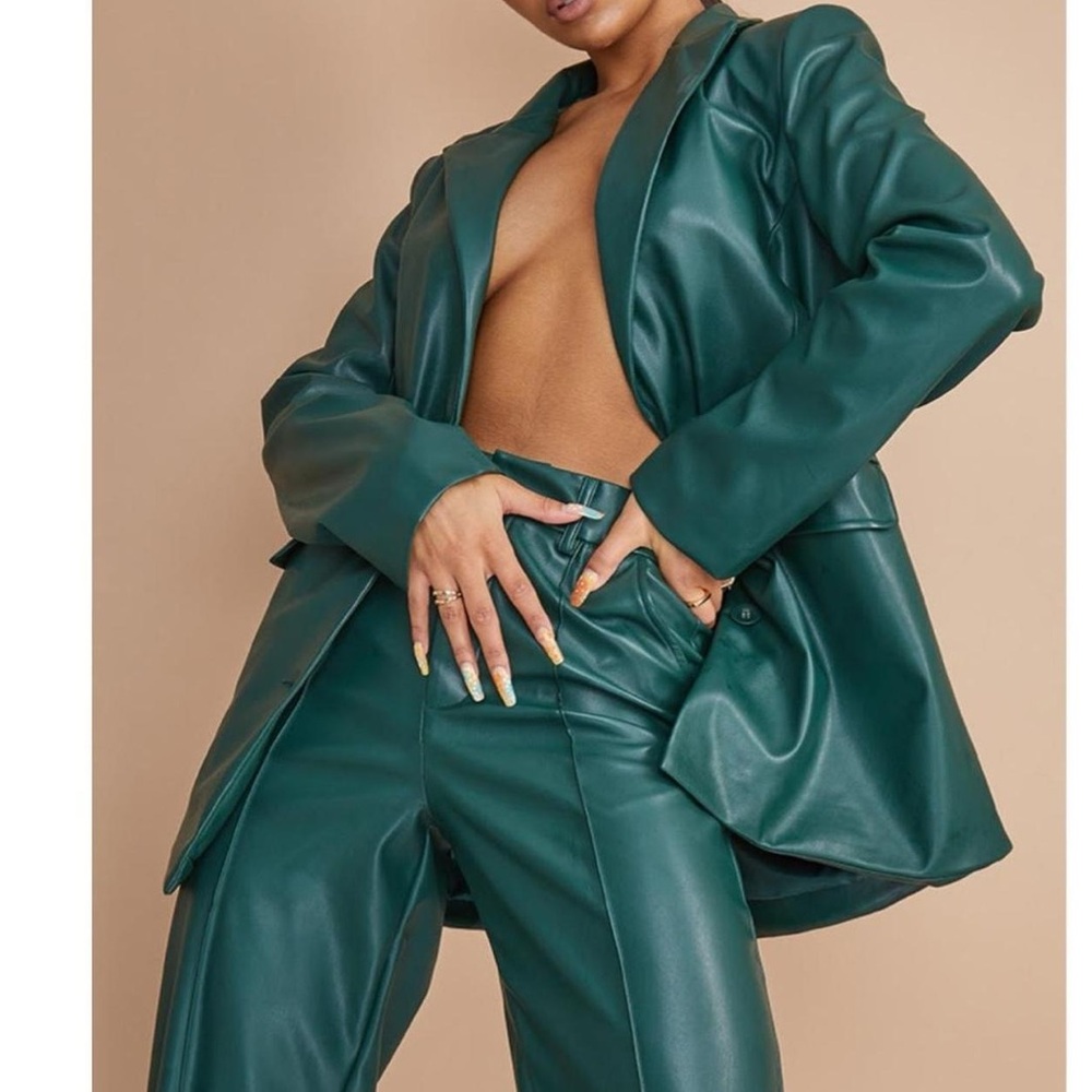 Pretty little thing suit set